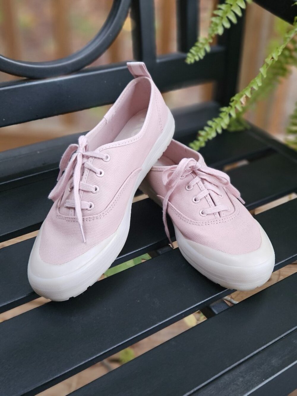 Keds Women's Champion Toe Cap Lace Up Sneaker Pink Sz 7.5